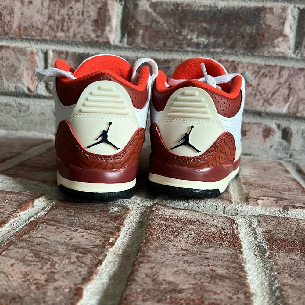 Kids toddler Jordan 3 retro “dunk on mars” size 9c - Picture 6 of 13